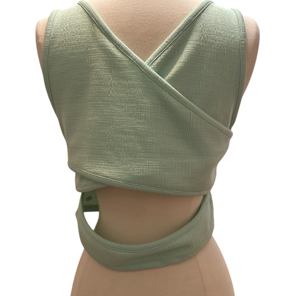Roxy Light Green Crop Top - Picture 2 of 4